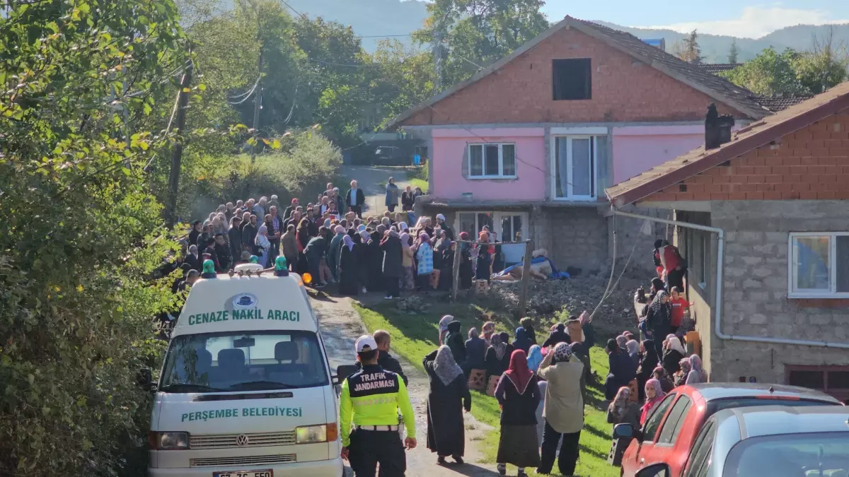 17 yasindaki hasret akkuzunun cinayeti supheli tutuklandi ROMBzQWi.jpg