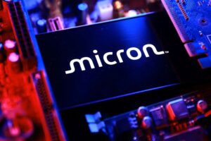 abdli micron cindeki sunucu cipi isinden cekiliyor A6yNC8BJ.jpg