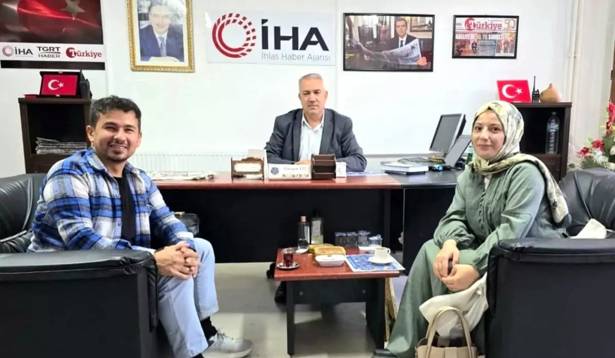 kutahya genc iyilik hareketinin bir yili AlQ1kfsq.jpg