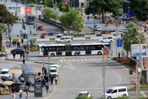 samsunda trafige kayitli arac sayisi 526 bin 152ye ulasti fvdGNiIQ.jpg