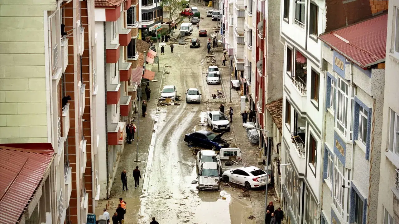 Samsun’daki Sel Felaketi İçin AFAD’dan 50 Milyon Lira Acil Yardım